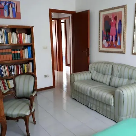Oblo N.8 - Villetta A Due Passi Dal Mare بيت للعطل البندقية-ليدو